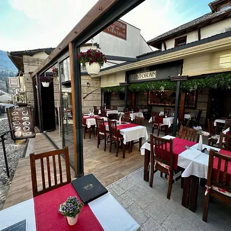 Emen Hotel 3*
