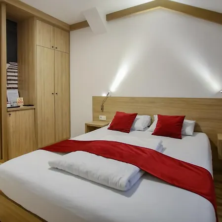 Emen Hotel