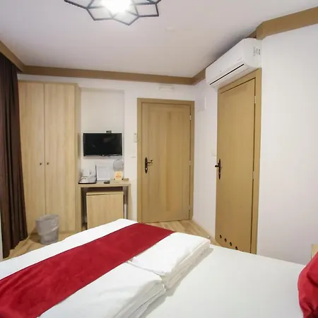 Emen Hotel