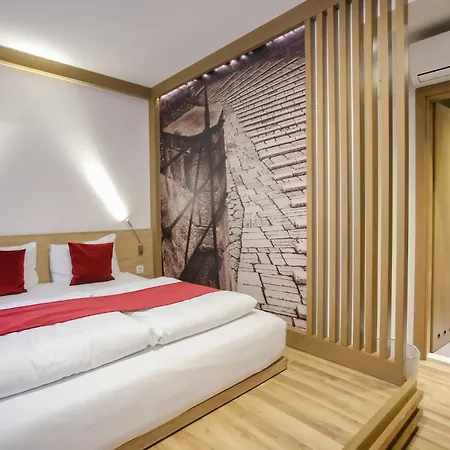 Emen Hotel