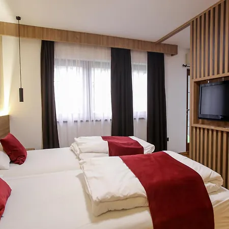 Hotel Emen