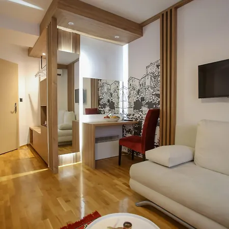 Ξενοδοχείο Emen