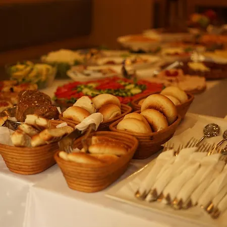 Emen Ξενοδοχείο 3*